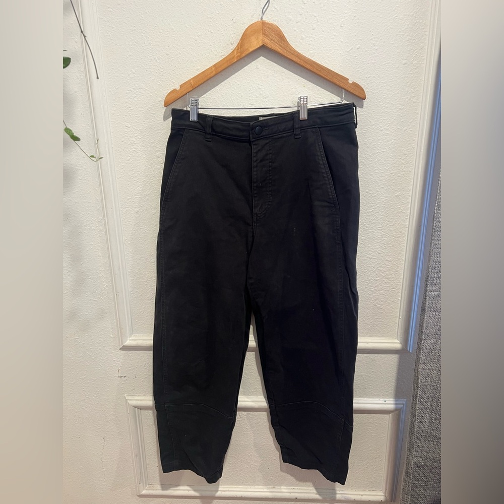 Everlane Black High-Rise Cropped Pants - Picture 2 of 4